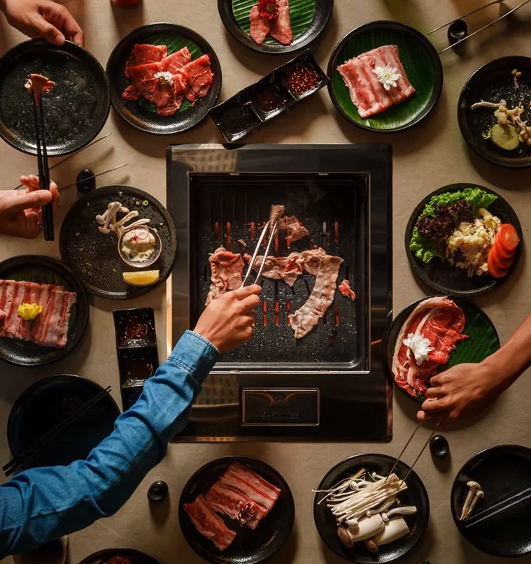 Raku Raku Yakiniku is a One of the best and favorite Japanese restaurant in Ubud Bali and one of the top fine dining Restaurant,